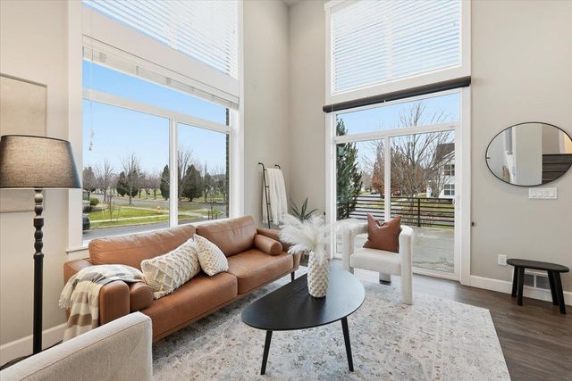 2302 W Summit Pkwy, Spokane, WA 99201