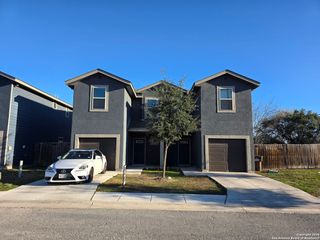 6838 Lakeview Dr # 102, San Antonio, TX 78244