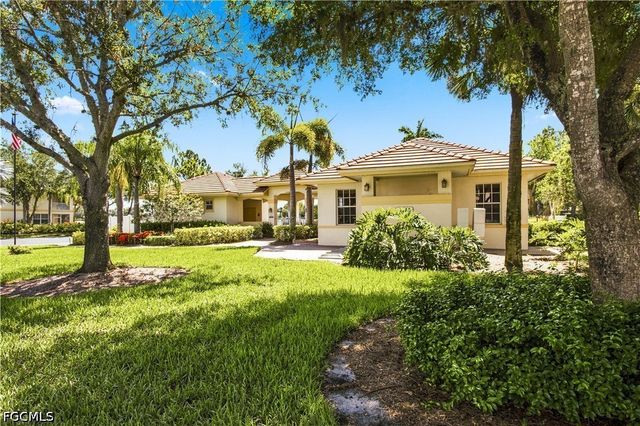 3010 Meandering WAY 101, Fort Myers, FL 33905