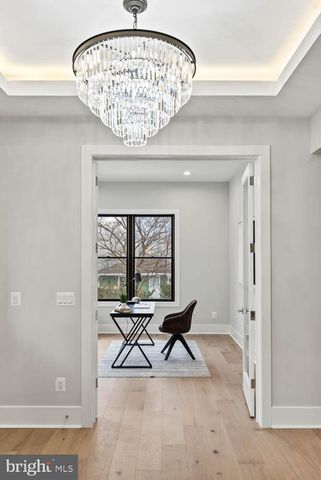 402 MARSHALL RD SW, Vienna, VA 22180