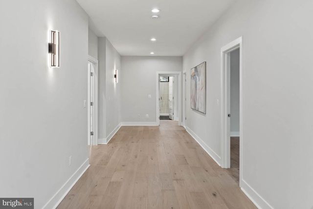 402 MARSHALL RD SW, Vienna, VA 22180