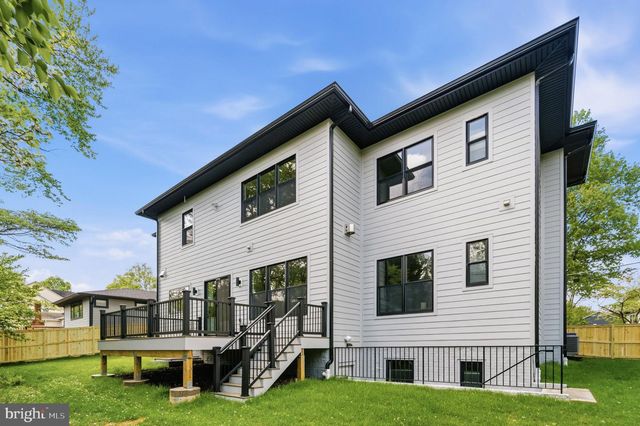 402 MARSHALL RD SW, Vienna, VA 22180