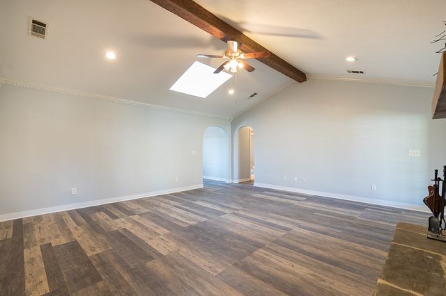 9190 Orbiter Circle, Dallas, TX 75243