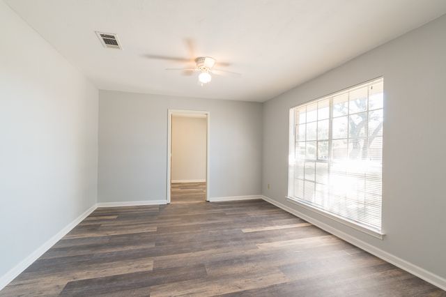 9190 Orbiter Circle, Dallas, TX 75243