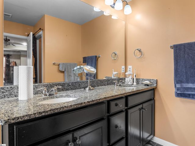 450 Bucklebury Road, Greer, SC 29651