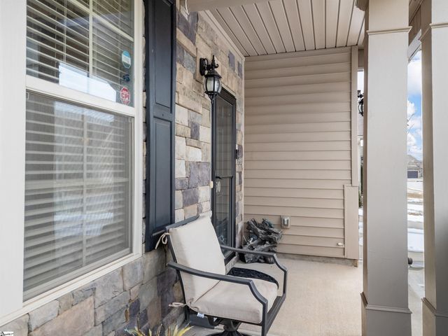 450 Bucklebury Road, Greer, SC 29651