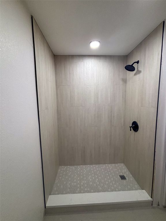 5921 Woodmeadow Drive, Arlington, TX 76016 — photo 3