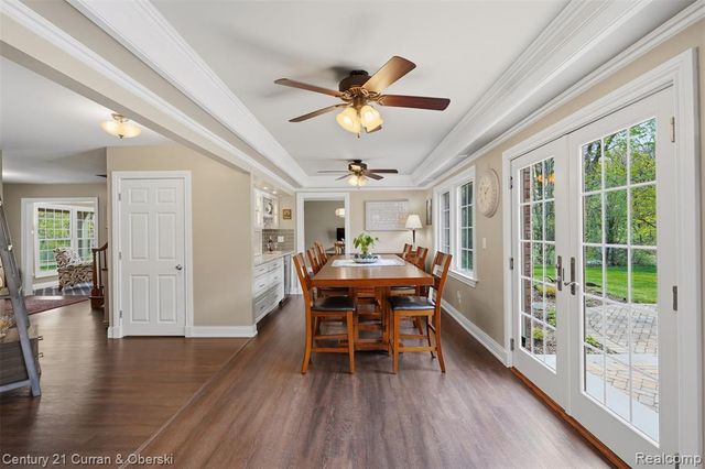 19559 Meadowbrook Road, Northville, MI 48167