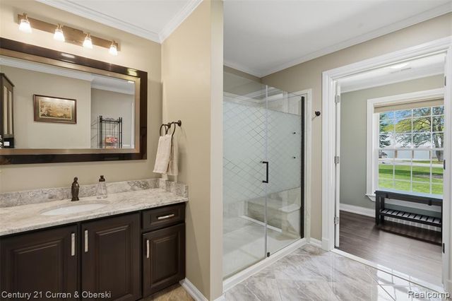 19559 Meadowbrook Road, Northville, MI 48167