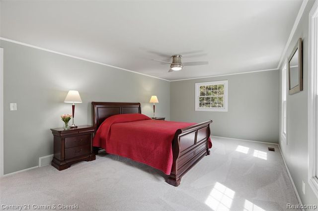 19559 Meadowbrook Road, Northville, MI 48167