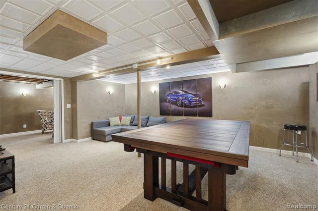 19559 Meadowbrook Road, Northville, MI 48167