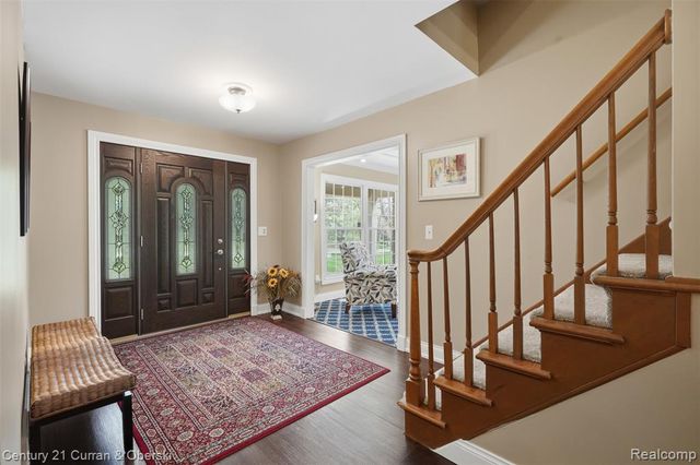 19559 Meadowbrook Road, Northville, MI 48167
