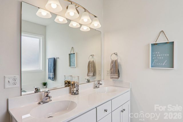 3 Montaugue Street, Arden, NC 28704