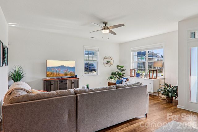 3 Montaugue Street, Arden, NC 28704