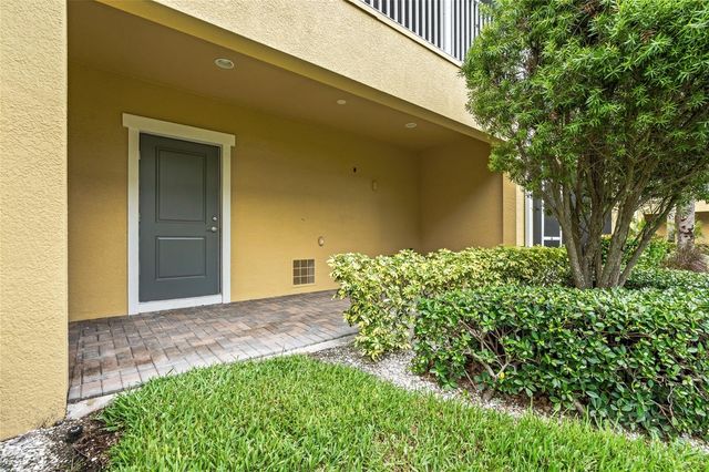 3162 MOORINGS DRIVE, St Petersburg, FL 33712