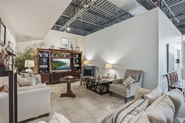 3162 MOORINGS DRIVE, St Petersburg, FL 33712