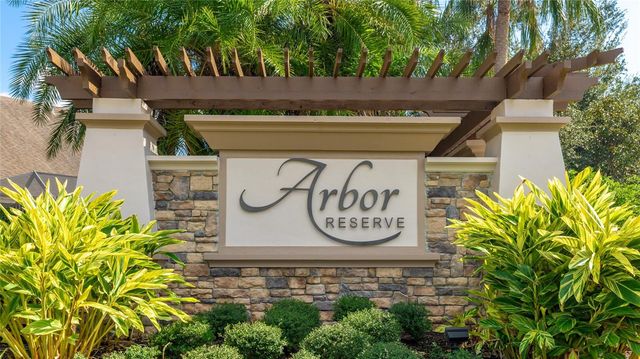 5836 ARBOR WOOD COURT, Bradenton, FL 34203
