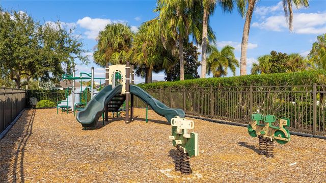 5836 ARBOR WOOD COURT, Bradenton, FL 34203