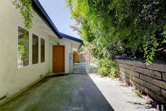 650 Sierra Meadows, Sierra Madre, CA 91024
