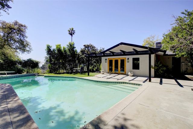 650 Sierra Meadows, Sierra Madre, CA 91024