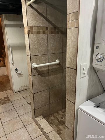 818 N Pine Street, Ishpeming, MI 49849