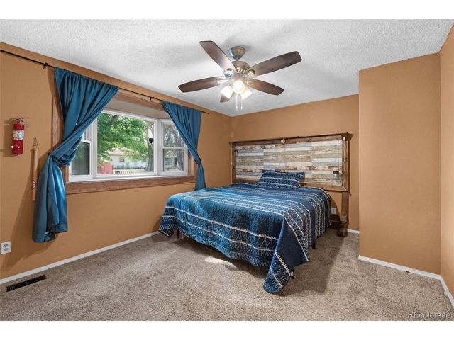 1027 Arch St, Colorado Springs, CO 80904