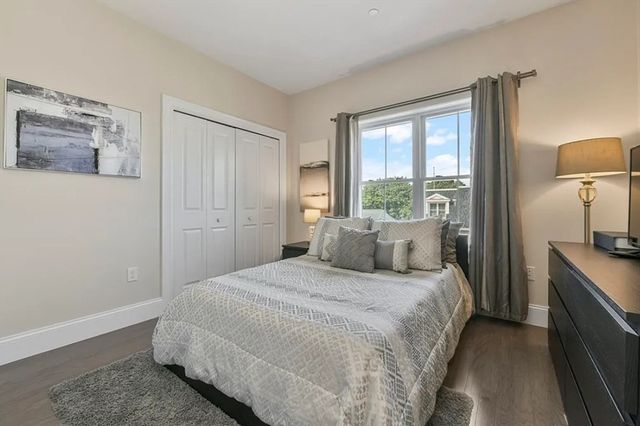 443 Essex St 204, Swampscott, MA 01907