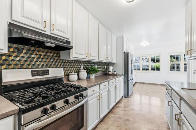 437 Almanor Avenue, South San Francisco, CA 94080