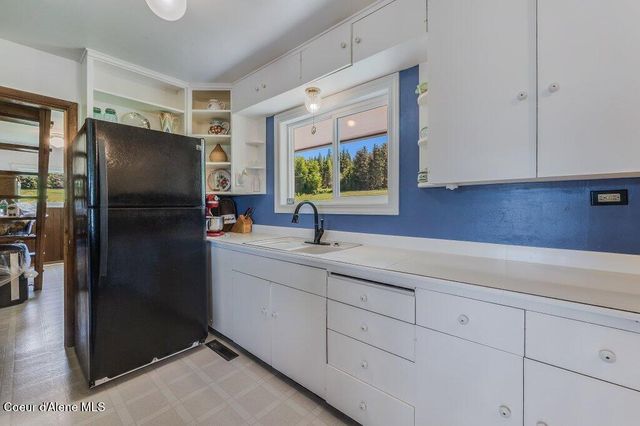 25024 N Derting Rd, Hayden, ID 83835