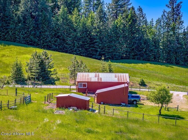25024 N Derting Rd, Hayden, ID 83835