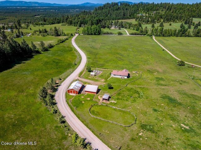 25024 N Derting Rd, Hayden, ID 83835
