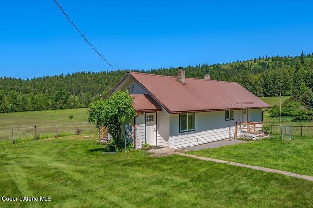 25024 N Derting Rd, Hayden, ID 83835