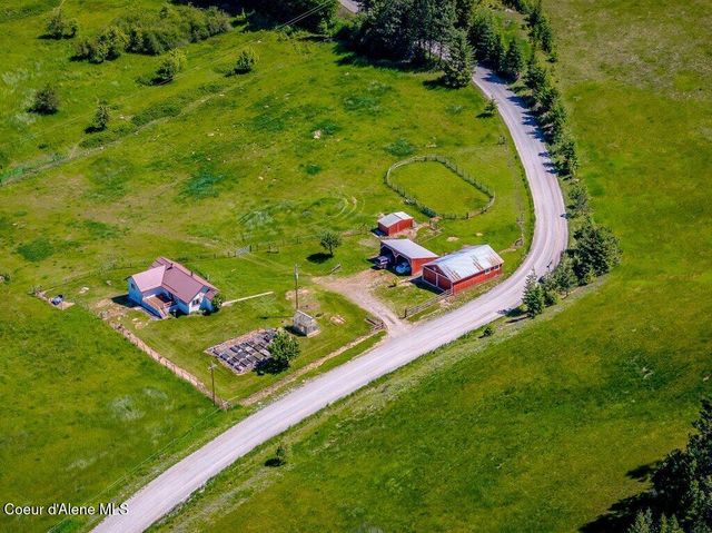 25024 N Derting Rd, Hayden, ID 83835