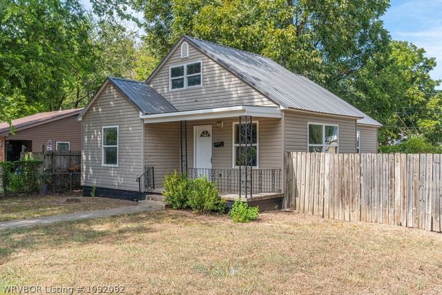 1923 N M Street, Fort Smith, AR 72901