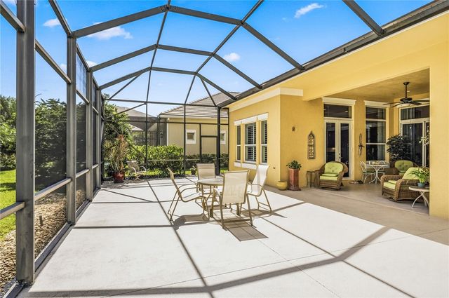 1065 Riverwind Circle, Vero Beach, FL 32967