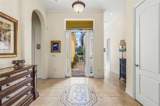 1065 Riverwind Circle, Vero Beach, FL 32967