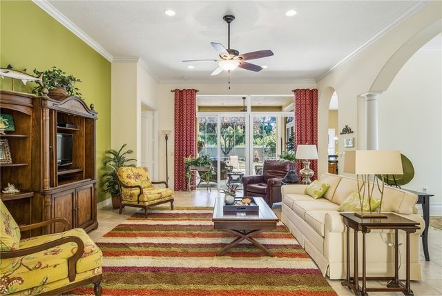 1065 Riverwind Circle, Vero Beach, FL 32967