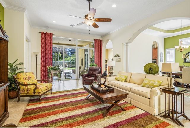 1065 Riverwind Circle, Vero Beach, FL 32967