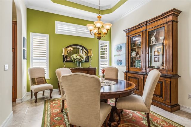 1065 Riverwind Circle, Vero Beach, FL 32967