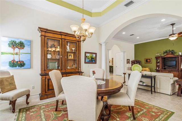 1065 Riverwind Circle, Vero Beach, FL 32967