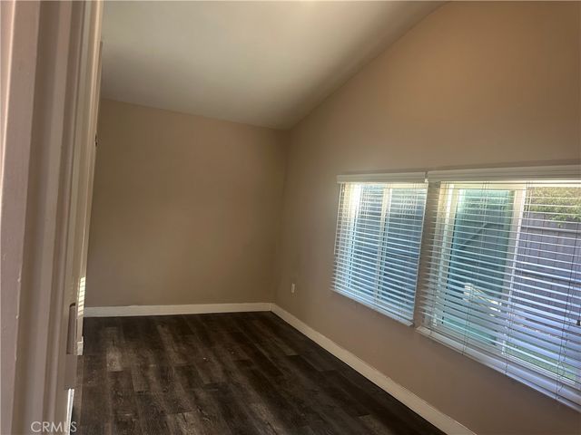7024 Wilbur Ave, Reseda, CA 91335