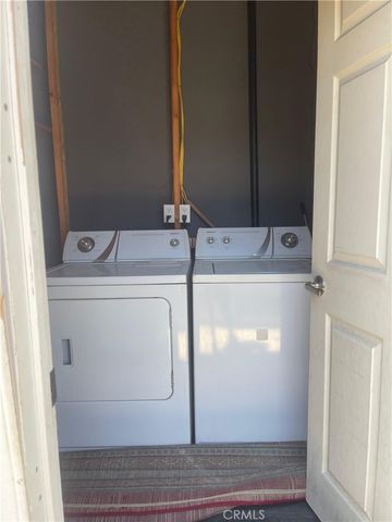 7024 Wilbur Ave, Reseda, CA 91335