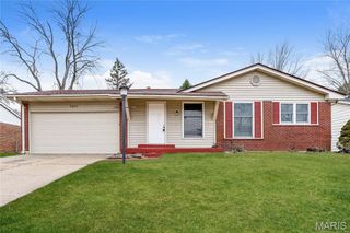 3063 Aberdeen, Florissant, MO 63033