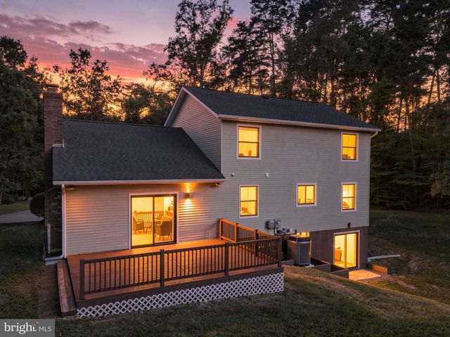 8106 MORNINGSIDE DR, Manassas, VA 20112