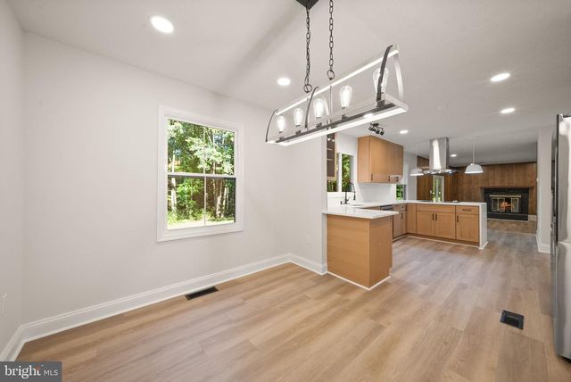 8106 MORNINGSIDE DR, Manassas, VA 20112