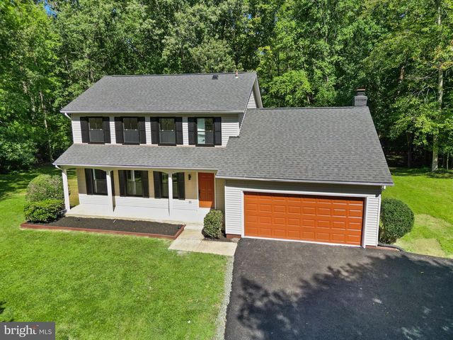 8106 MORNINGSIDE DR, Manassas, VA 20112