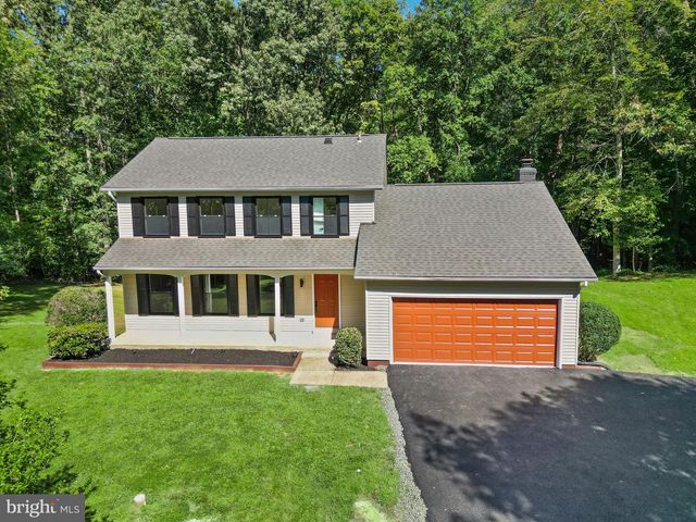 8106 MORNINGSIDE DR, Manassas, VA 20112