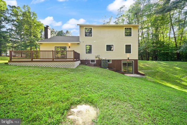 8106 MORNINGSIDE DR, Manassas, VA 20112