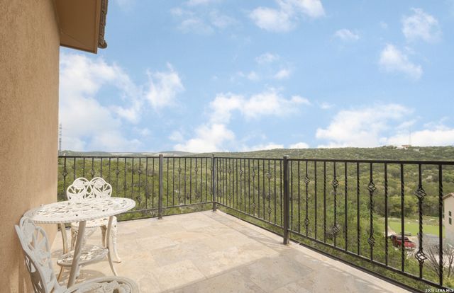 12307 Van De Carr, Helotes, TX 78023
