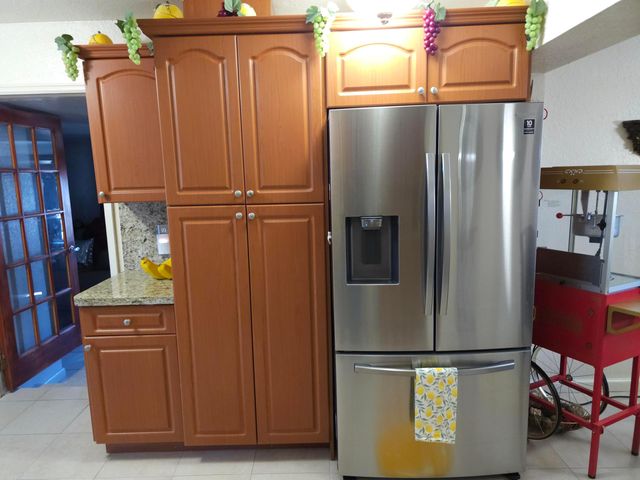 637 Dogwood Road, West Palm Beach, FL 33409